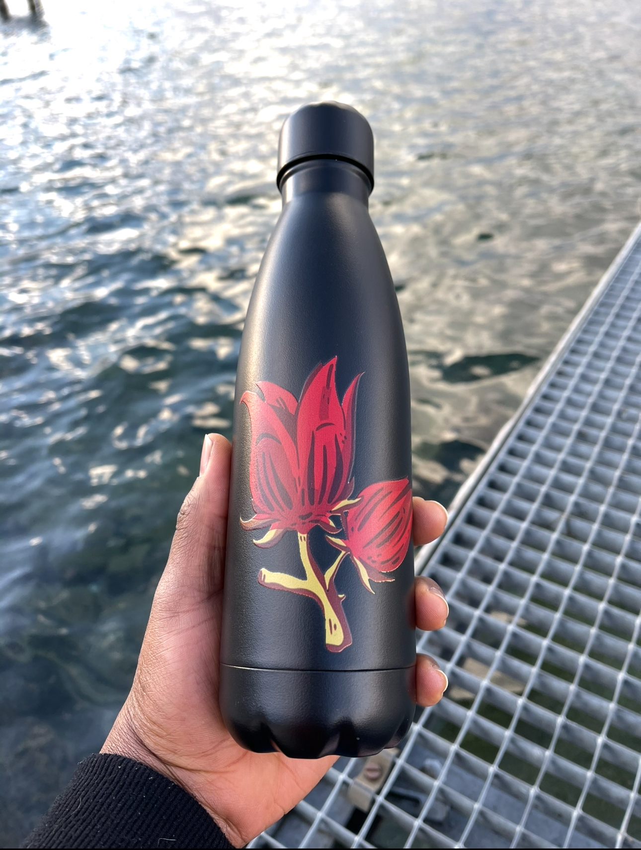 Hibiscus Black Bottle